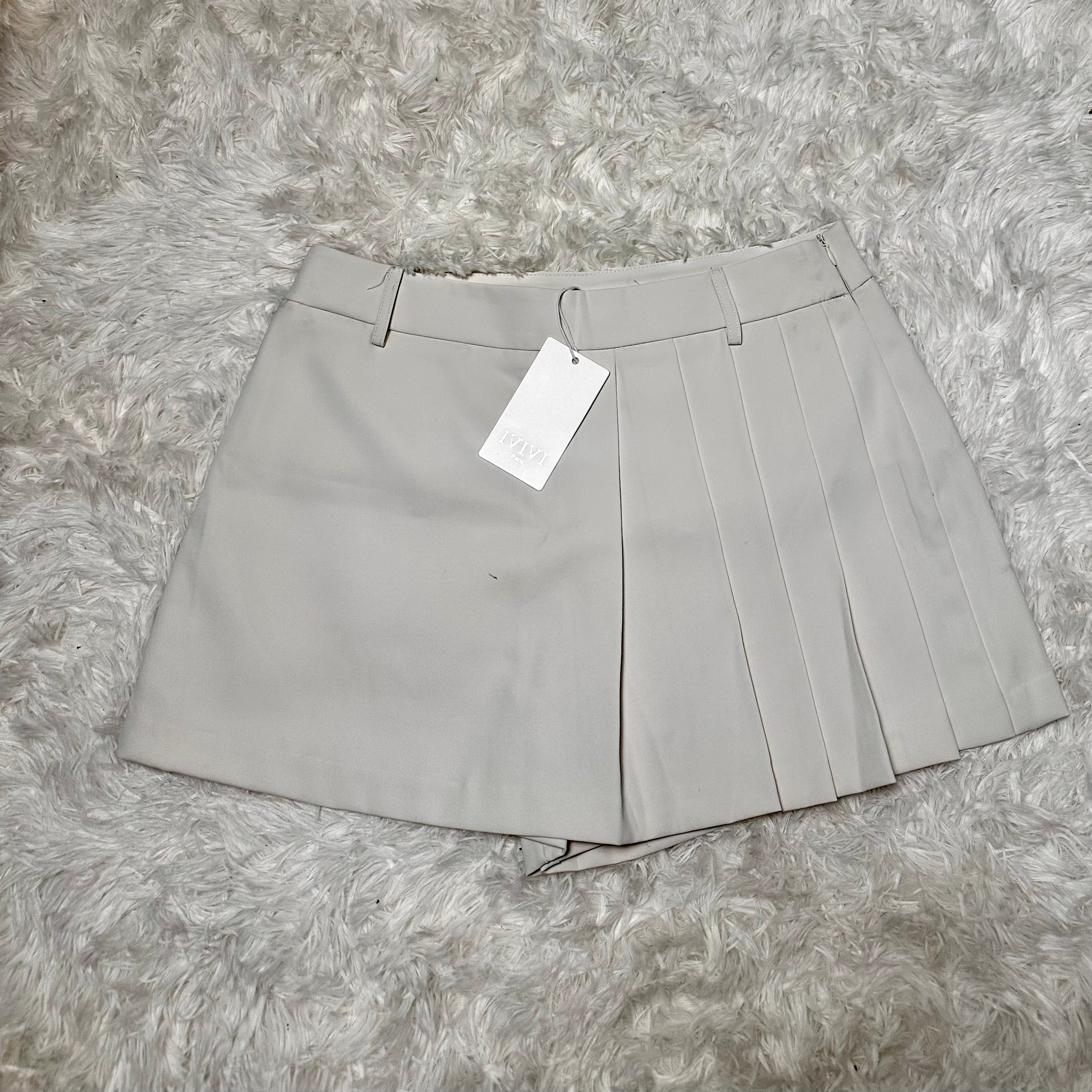 Saia short elegante